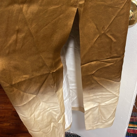 Massimo Dutti LONG SATINY TIE-DYE DRESS GOLDEN
Golden‎ / Ref. 6620/840 - Picture 12 of 12